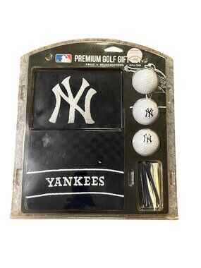 Team Golf MLB New York Yankees Premium Golf Gift Set NEW Sealed Towel Balls Tees